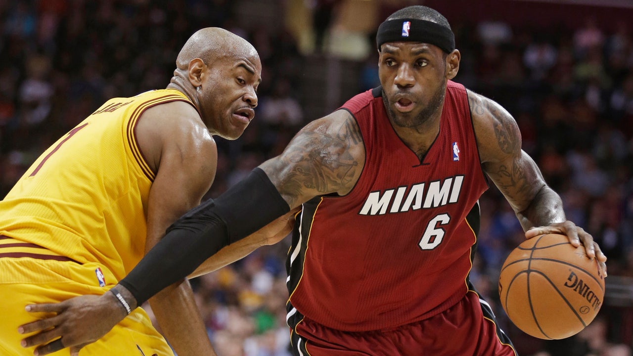 LeBron James starts strong, Heat hold off to Cavaliers on road